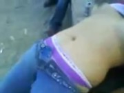 Video casero con dos putas mexicanas, no le importa que se la cogen en la calle - Foto 1