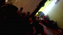 Rica la prima de mi novia. Entre a su cuarto y pude ver ese calzoncito bajo la falda