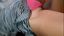 Follada casera otra vez con vestido y tanga terminando adentro