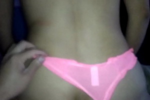 Sexo casero con Susanita en su propia camita